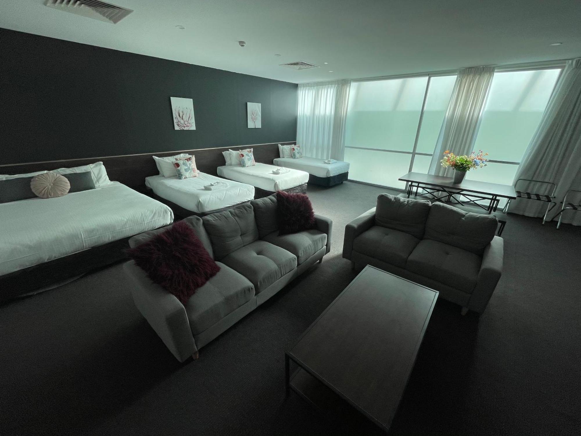 Sfera'S Park Suites & Convention Centre Аделаїда Екстер'єр фото